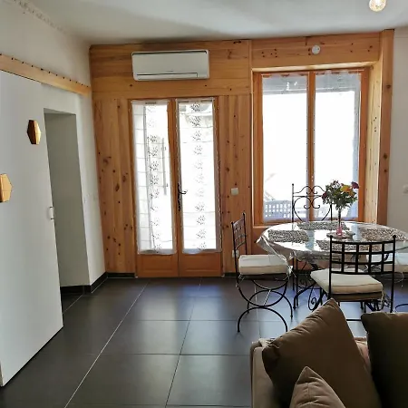 Les Oliviers, Avec Terrasse Apartamento *