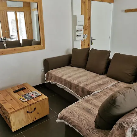 Apartmán Les Oliviers, Avec Terrasse