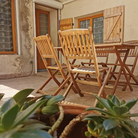 Apartmán Les Oliviers, Avec Terrasse *